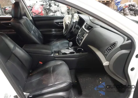 2017 Nissan Altima 2.5 Sr из США, поврежденный, VIN 1N4AL3AP0HC487662